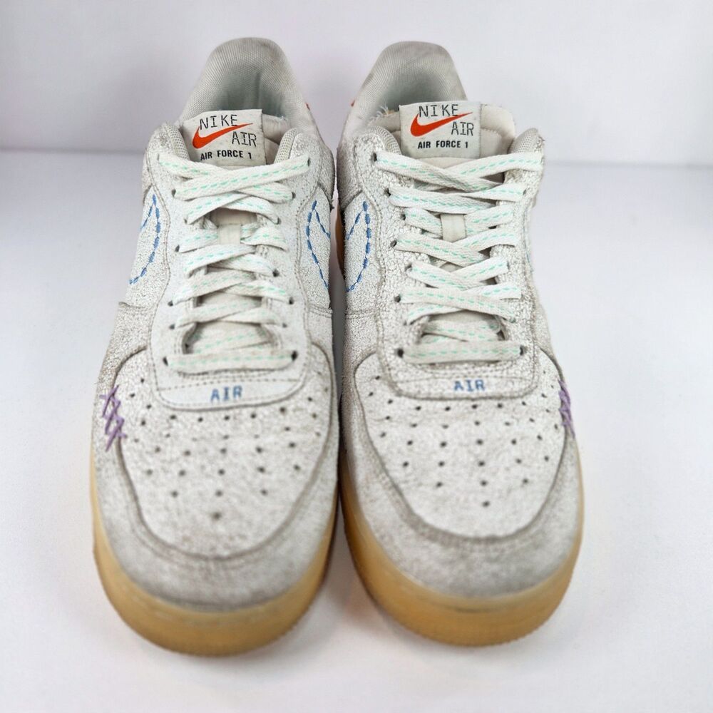 Nike Air Force 1 ’07 LV8 Nike 101 Men’s 10.5 Women’s 12 DX2344-100 - Picture 2 of 9